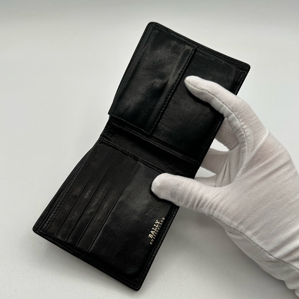 Bally bi fold Leather Wallet - Picture 11 of 12